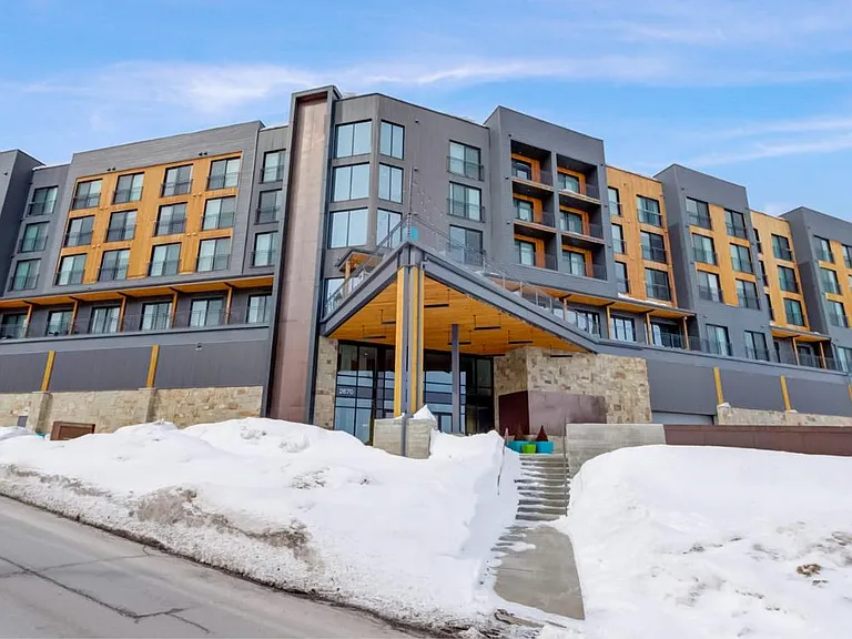 Canyon Haus Exterior in Winter