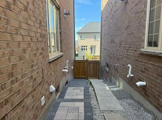 50 Drizzel Cres #BASEMENT, Richmond Hill, ON L4E 1G8