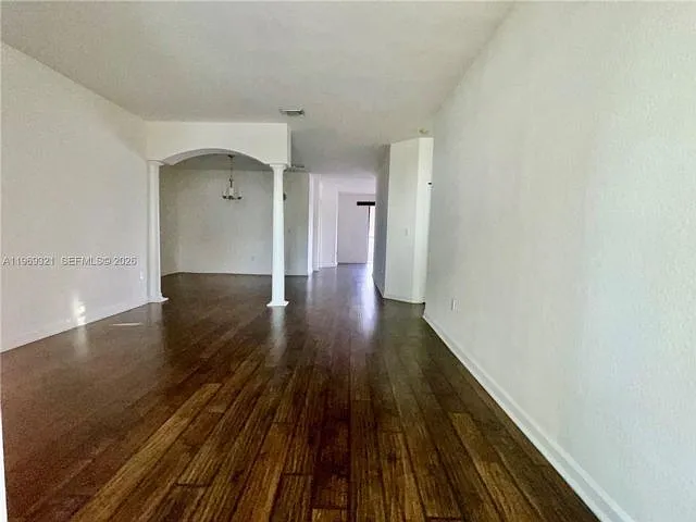 10844 NW 84th St — Photo 14
