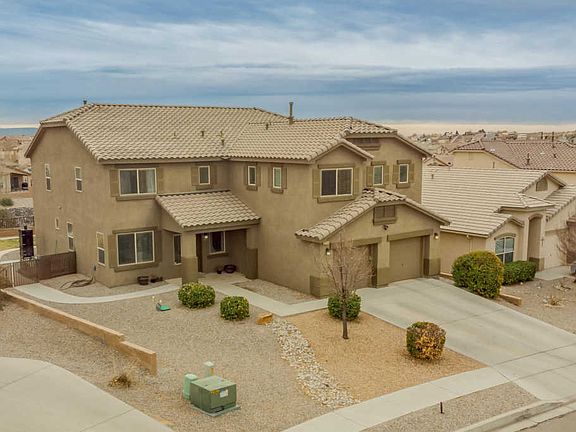 4th image of 2116 Las Brisas Cir SE