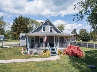 369 Holt Rd, Aliquippa, PA 15001