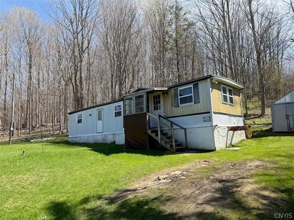 8052 State Route 3, Pulaski, NY 13142