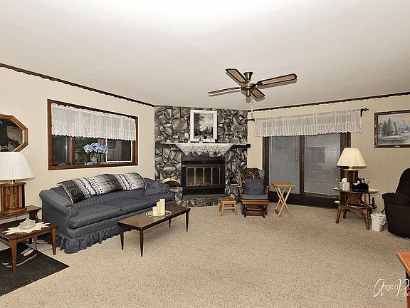 5th image of 5502 Christine Ave