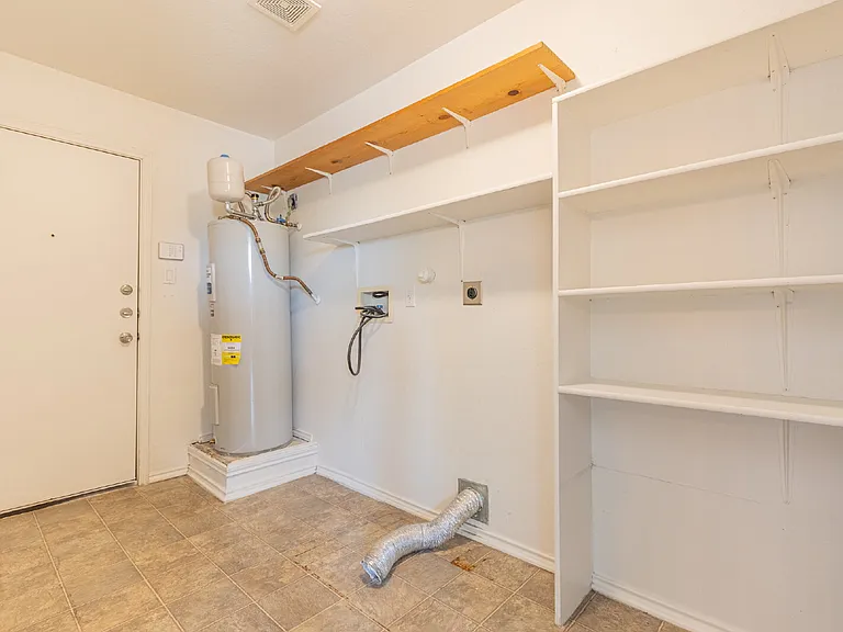 6450 Mineral Bay — Photo 31