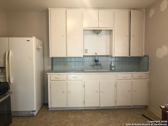 2nd image of 937 Donaldson Ave