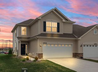 10932 Illinois Dr, Crown Point, IN 46307