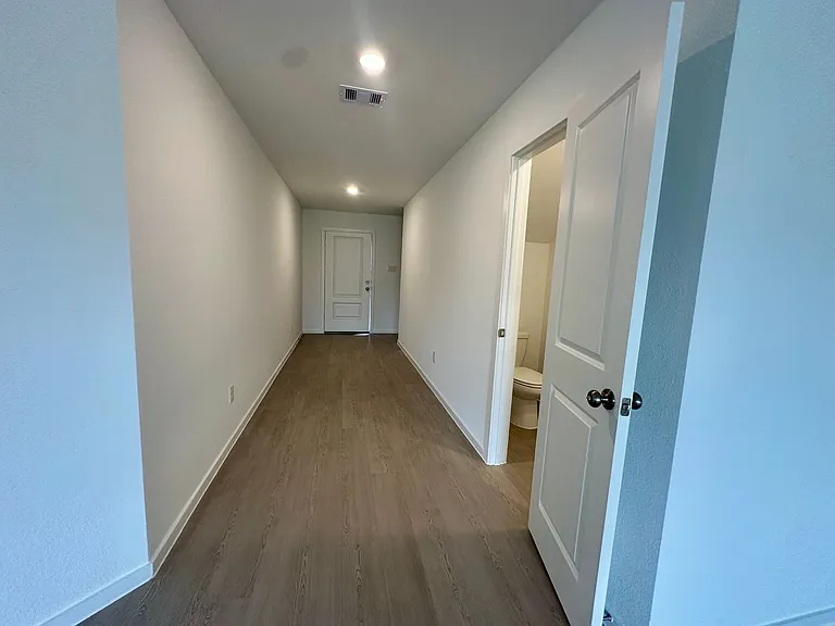13310 Rayhill Dr — Photo 9