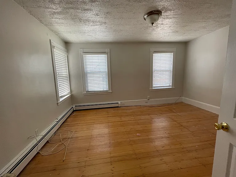 339 Centre St #2 — Photo 7