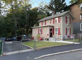 37 Long Hill Rd, Waterbury, CT 06704