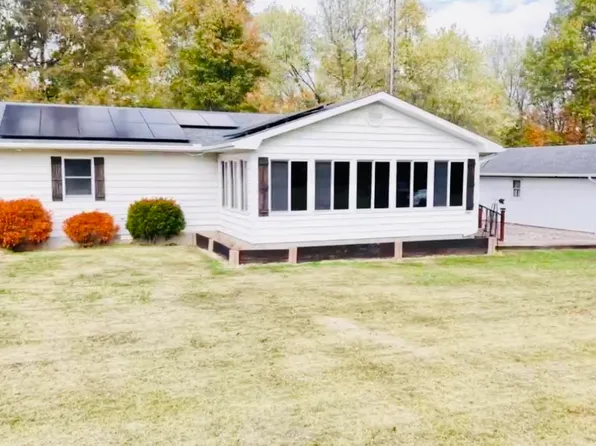 5381 Center St, Mulkeytown, IL 62865