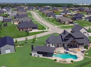 1010 Balgair St, Caddo Mills, TX 75135