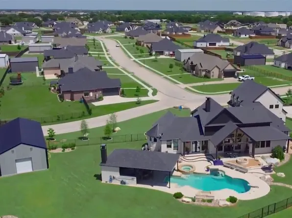 1010 Balgair St, Caddo Mills, TX 75135