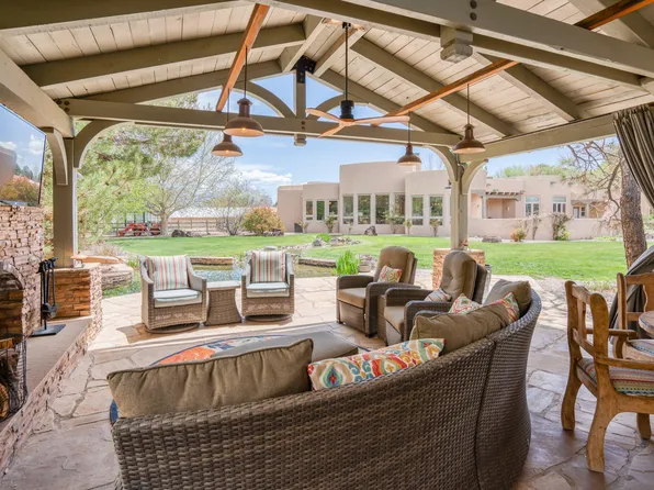 500 Los Arboles Verde, Corrales, NM 87048