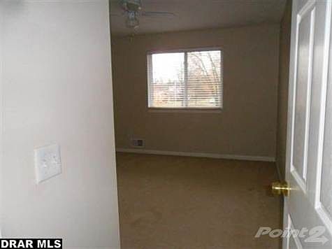 5th image of 34640 Florence St