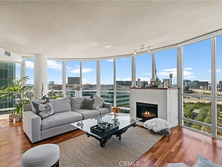 3141 Michelson Dr #1108 — Photo 1