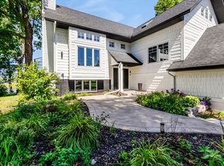 4756 Kildare Rd, Mound, MN 55364