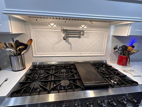 3rd image of 3677 Helenwood Loop Rd