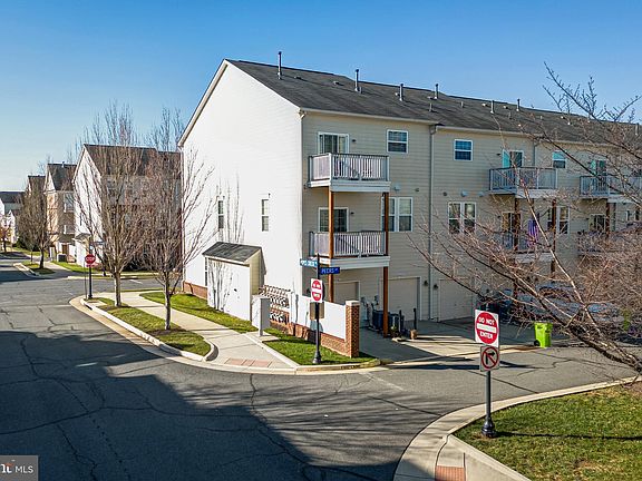 3rd image of 19470 Promenade Dr