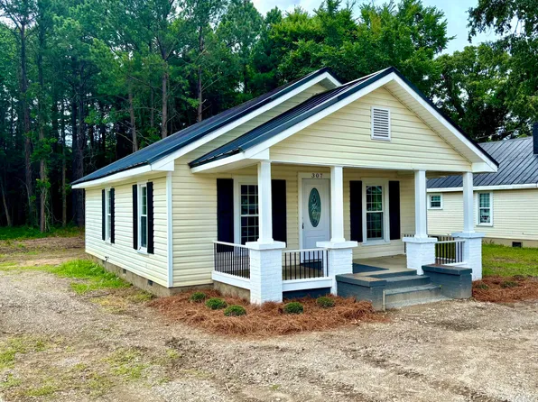 307 N Church Street, Kenly, NC 27542