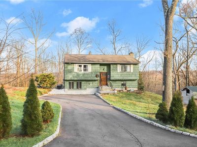40 Lakespring Drive, Brewster, NY, 10509