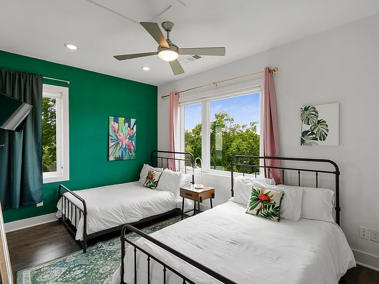 814 Vibe Pl — Photo 16