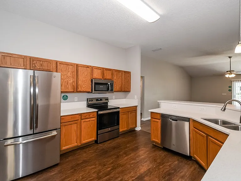 14064 Fish Eagle Dr E — Photo 8