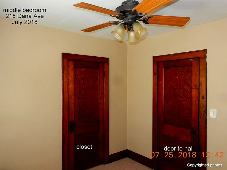 213 Dana Ave — Photo 10