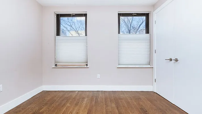 Rented by Nooklyn NYC LLC | media 38