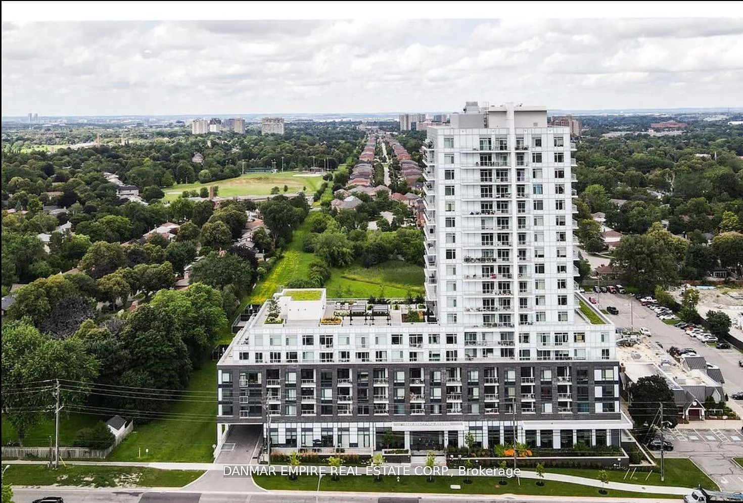 3220 Sheppard Ave E #810 photo 1
