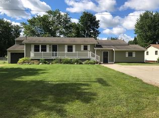 7050 E Carpenter Rd, Davison, MI 48423