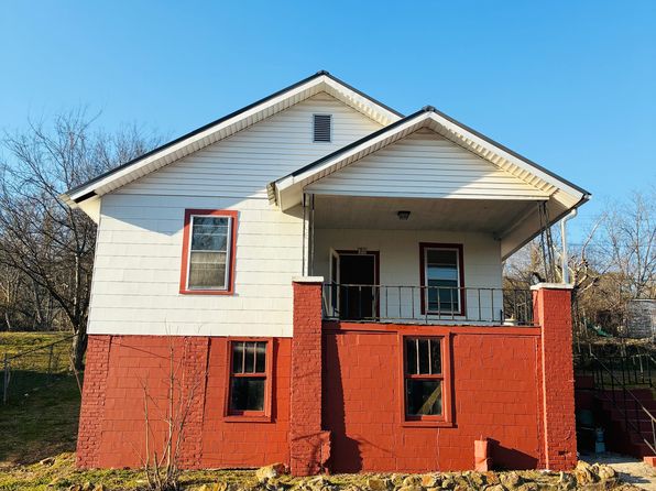 16 Little St