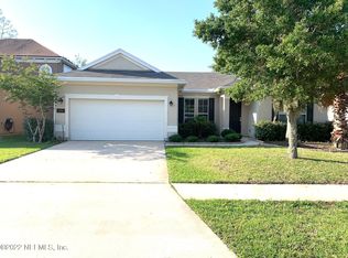 1496 Oldenburg Dr, Jacksonville, FL 32218