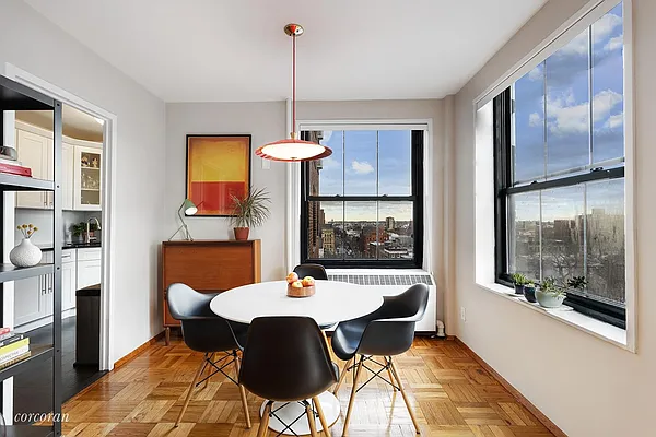 Rented by Corcoran | media 6