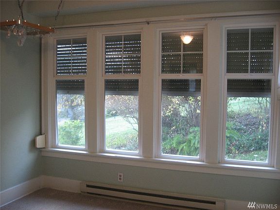 5th image of 2137 N Callow Ave