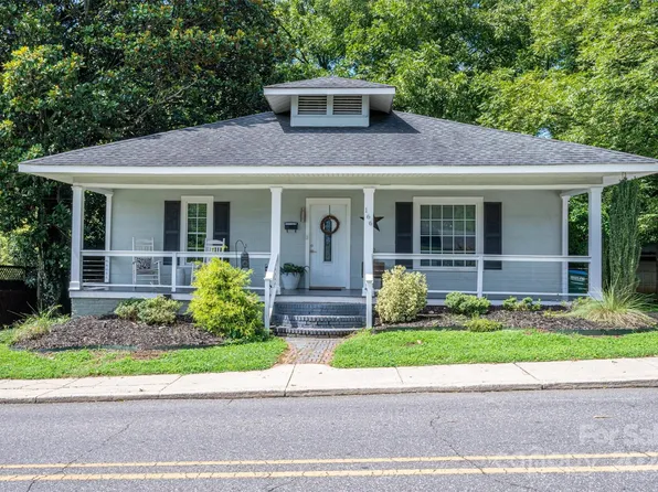 166 8th Ave, Cramerton, NC 28032