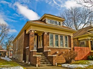 7655 S Rhodes Ave, Chicago, IL 60619