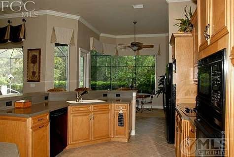 4th image of 11127 Sierra Palm Ct
