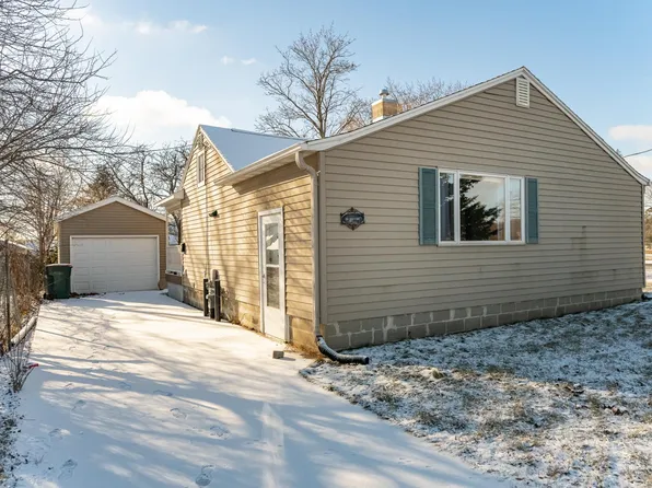 10 10 1/4 St SE, Rochester, MN 55904