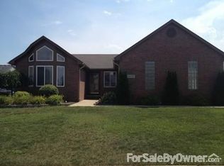 31177 Leopard Cir, Chesterfield, MI 48047