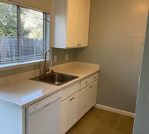 Kitchen_1