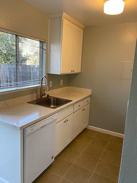 Kitchen_1