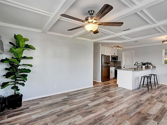5th image of 317 SW 12th Ave