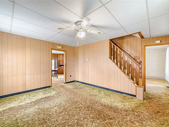 3rd image of 33 S Brady St