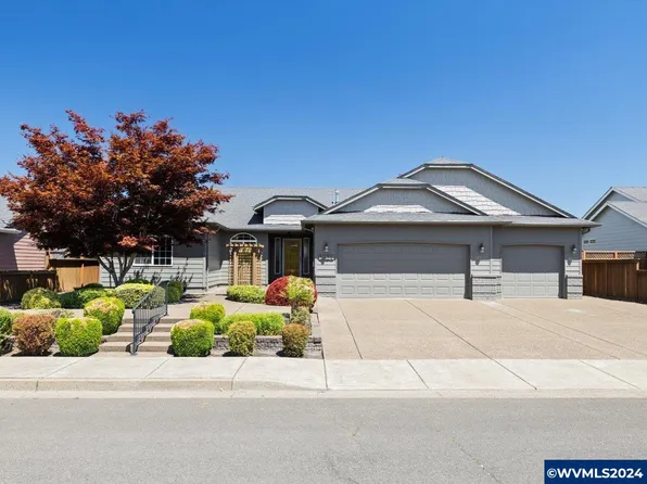 1934 Teton Dr E, Monmouth, OR 97361