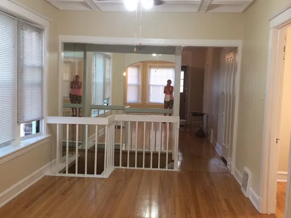 4106 N Damen Ave APT 1, Chicago, IL 60618
