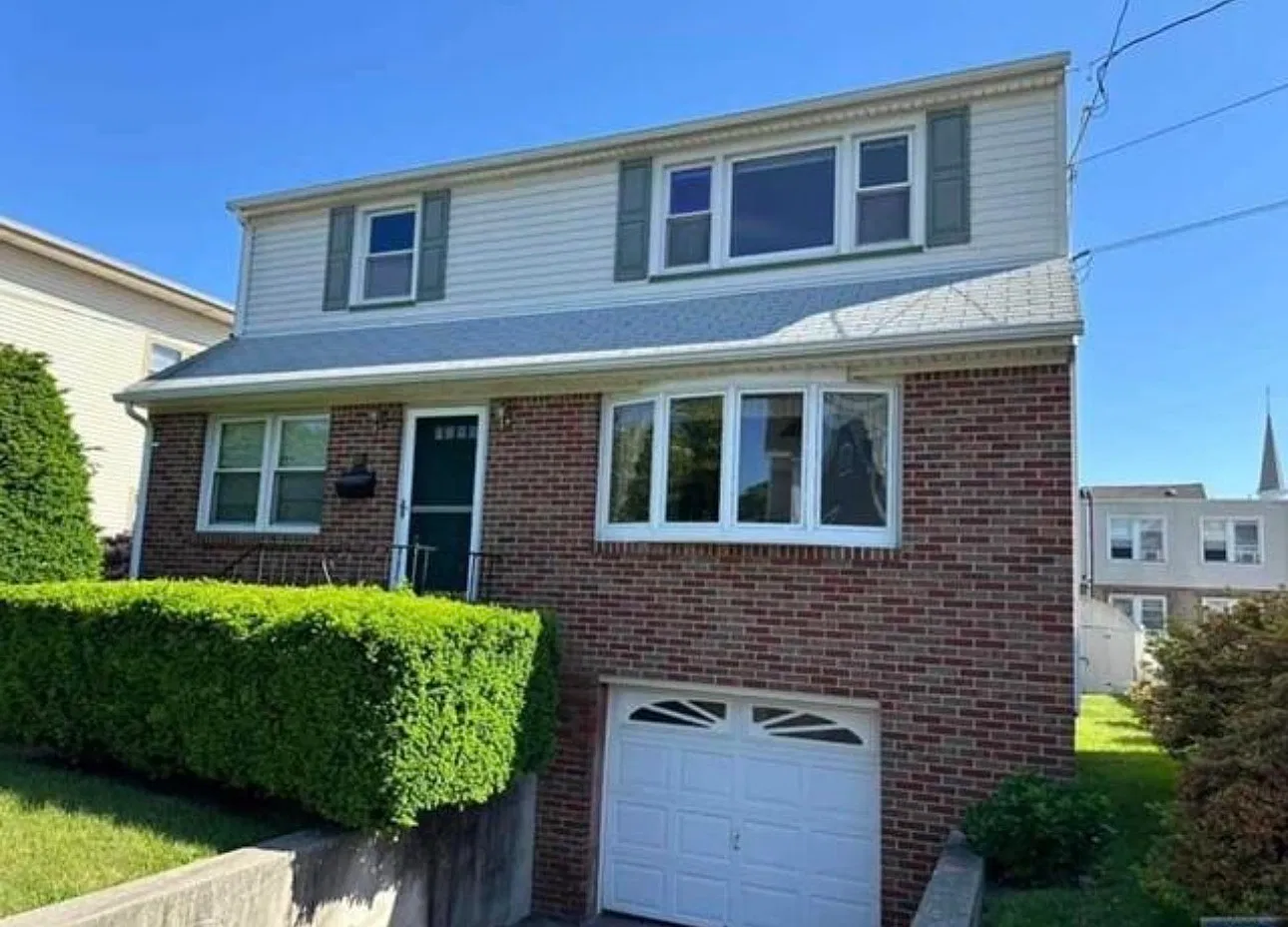 3 bed, 1.5 bath, $3,395 — Photo 1