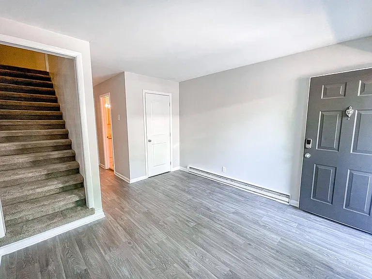 OPEN AND INVITING INTERIORS