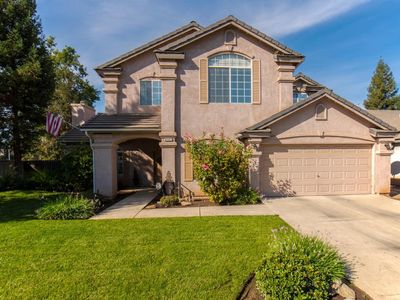 8507 N Talladega Way, Fresno, CA, 93720