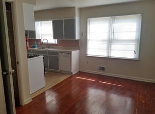 6625 Walrond Ave, Kansas City, MO 64132