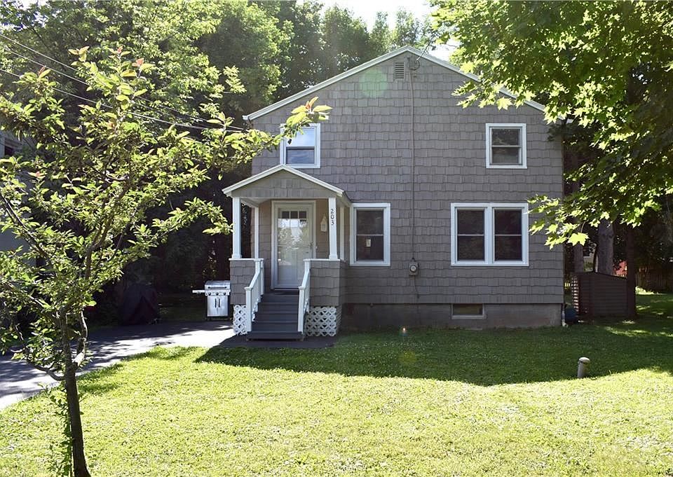1st image of 203 Washington Blvd
